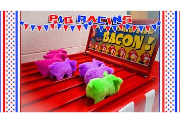 Pig Racing Game (Carnival Games) in Orlando