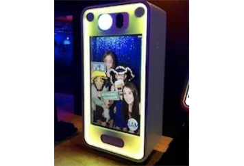 iPhone Photo Booth - LED in Naples, Marco Island, Ft. Myers