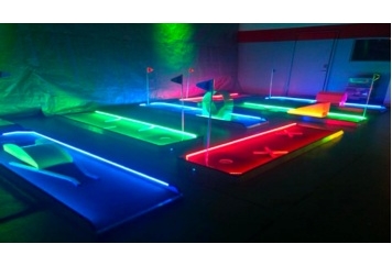 Golf - Miniature Golf LED - 3holes in Tampa, St Petersburg