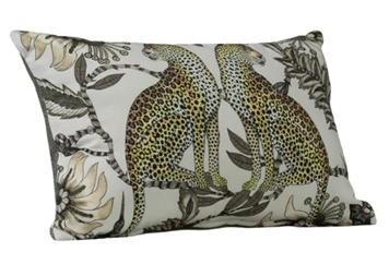 Pillow - Cheetah in Tampa, St Petersburg