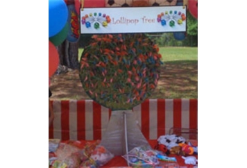 Lollipop Tree (Carnival Games) in Orlando