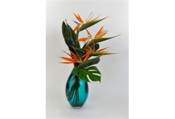 Birds of Paradise In Glass Lagoon Vase (Centerpieces - Floral) in Orlando